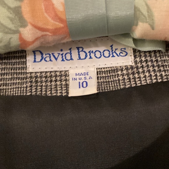 WOMEN’s VINTAGE DAVID BROOKS, SKIRT & JACKET, 2 PIECE SUIT, BLACK & WHITE PLAID - Picture 2 of 11